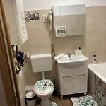 Platan Apartment *